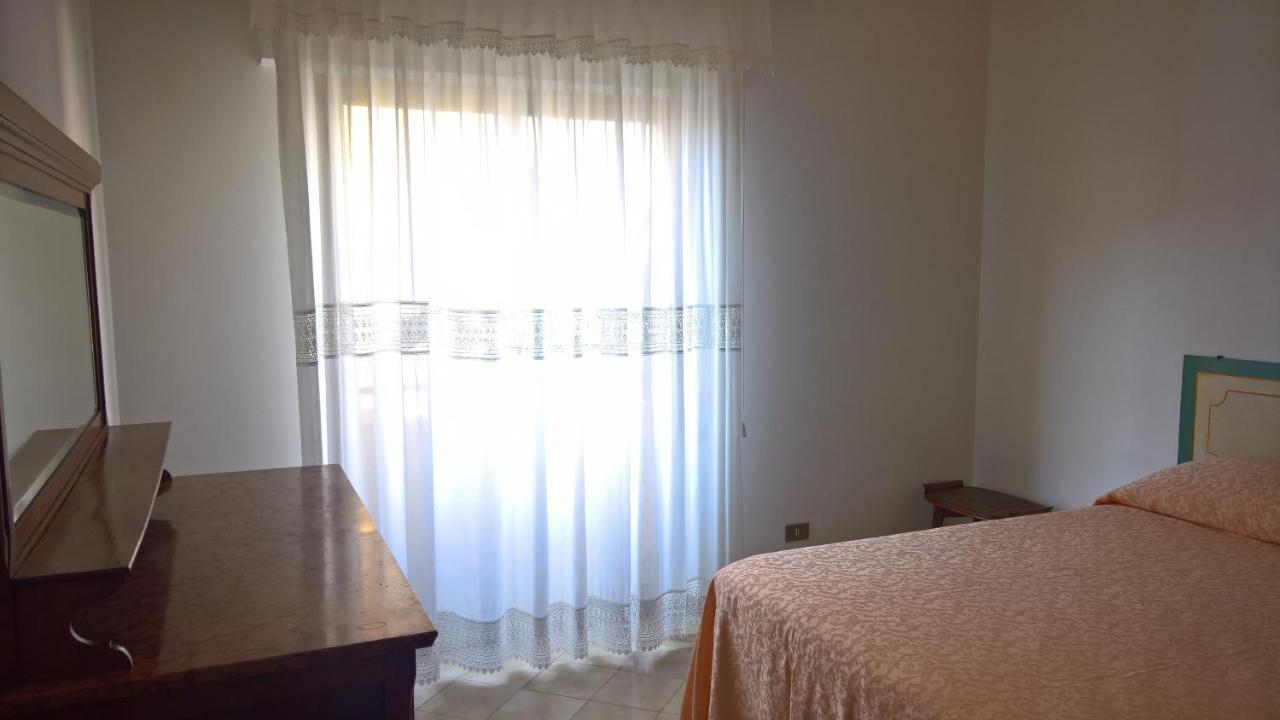 Suite Fronte Spiaggia - 50M Dalla Spiaggia Trapani Exterior photo